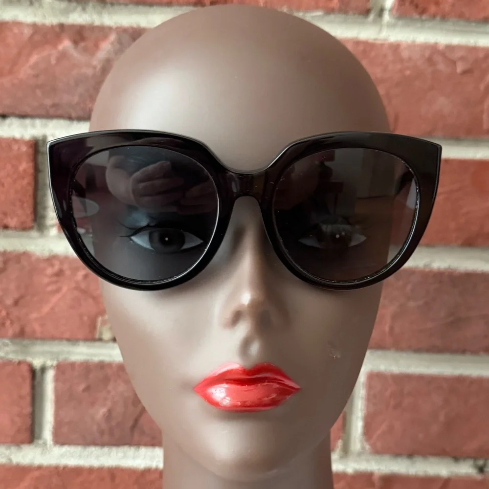 Fendi Oversized Black Sunglasses Made in Italy